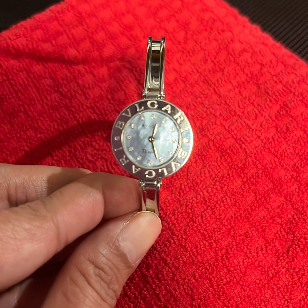Bvlgari Bzero1 BZero1 Bangle Watch for Women, Shell Dial, SS Quartz, BZ22SS